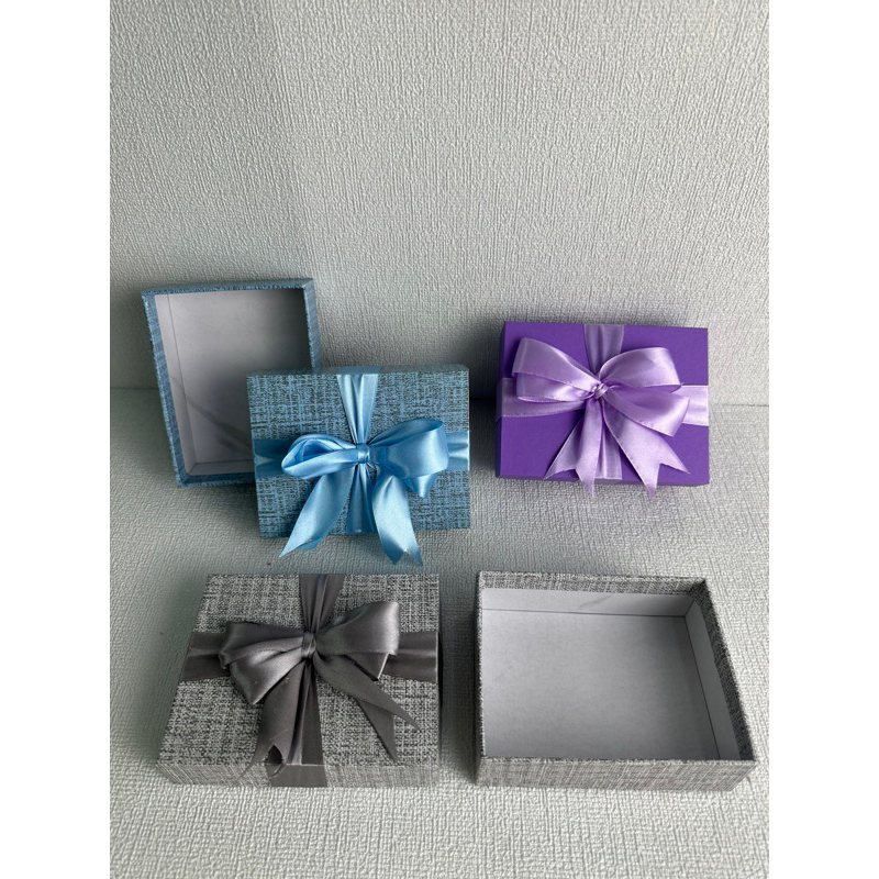 

KOTAK KADO EXCLUSIVE | Kotak kado premium| kOTAK KADO PITA 4 /kotak kado-+ 12,5cm x 9,5cm x4cm