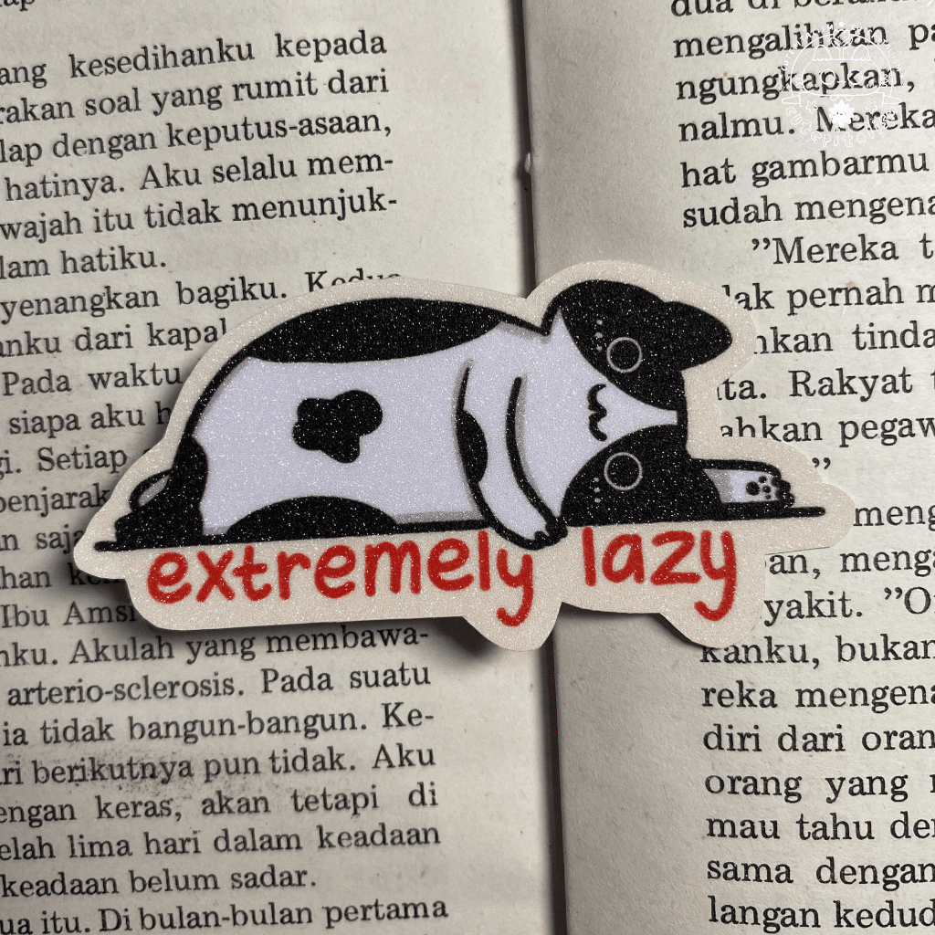 

Extremely Lazy Cat | Vinyl Sticker | Cutepitalism