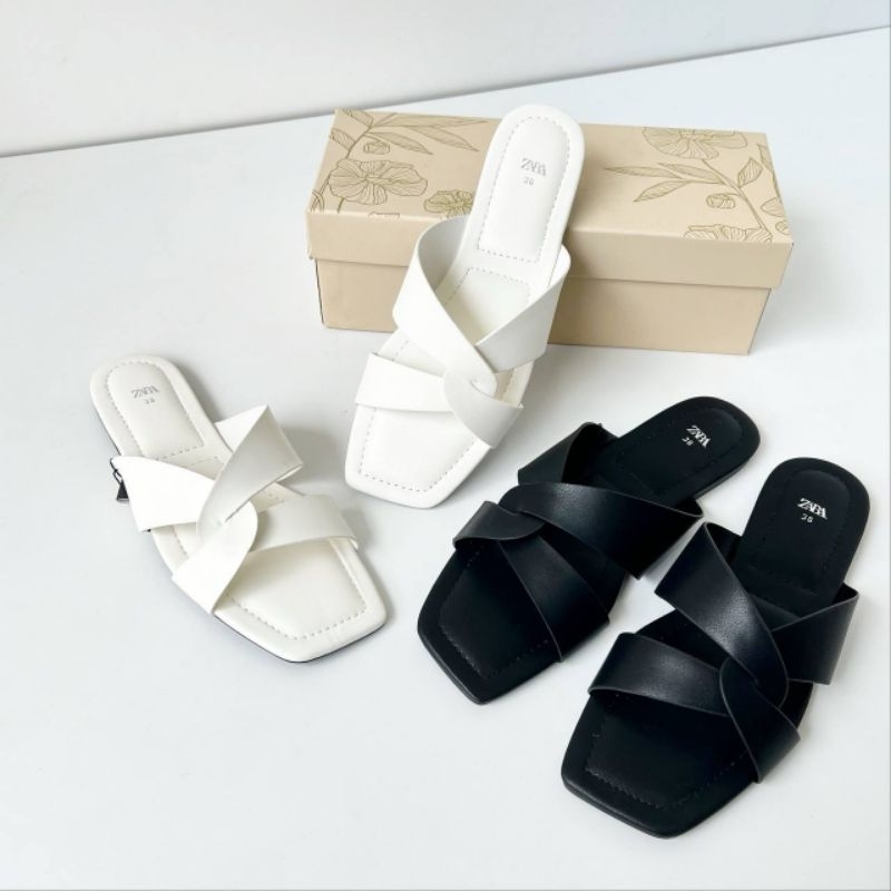Sandal ZARA / sandal wanita