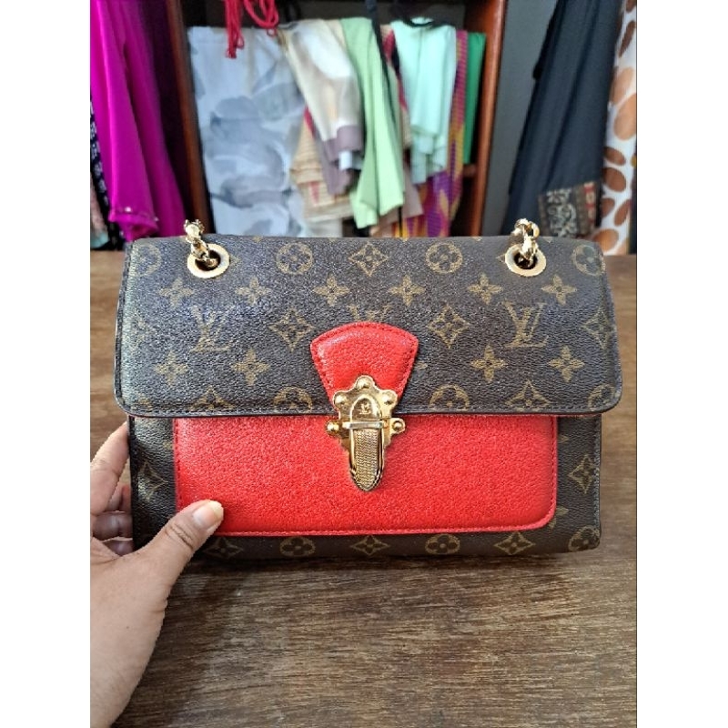 Victoire Sling Lv
