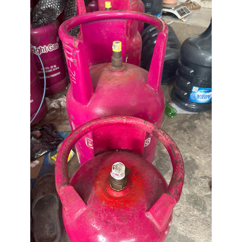 refil gas 12 kg /refil gas 5,5 isi gas 12 kg isi gas 5,5 isi ulang gas 12kg/5,5 isi gas 12 kg