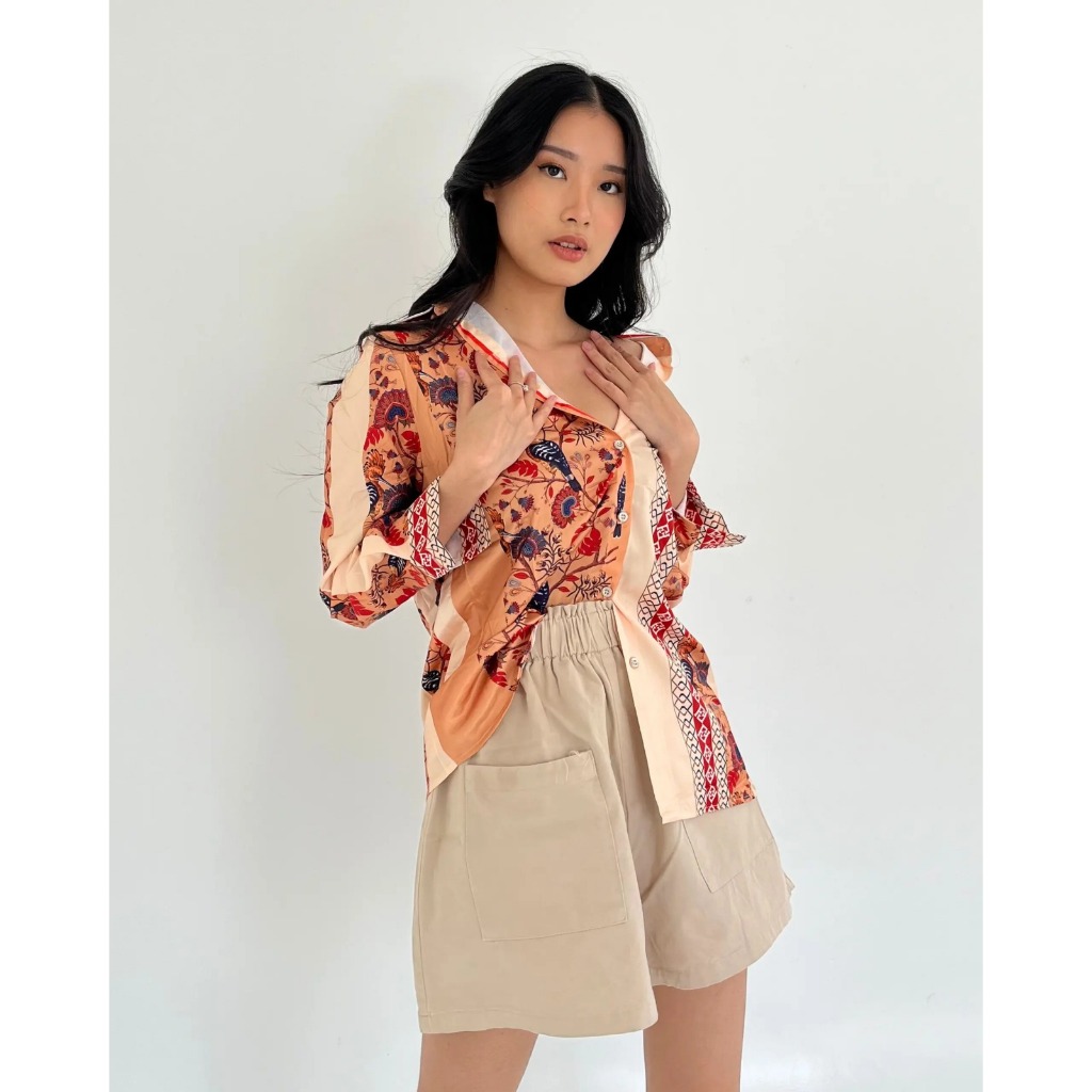 Alexis Silk Pattern Blouse / Kemeja wanita / blus wanita / kemeja silk / blus silk / outer wanita / 