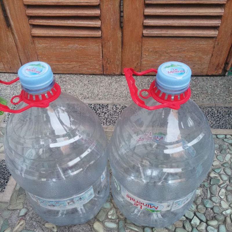 

Galon kosong le mineral e 15Liter