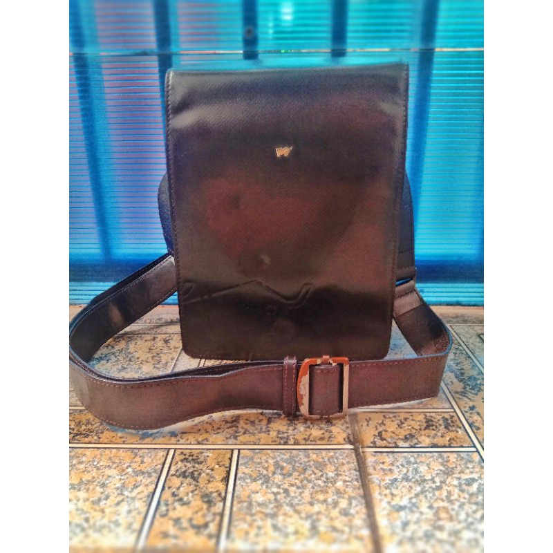 tas slingbag kulit pria braun buffel postman vintage (rare item) second