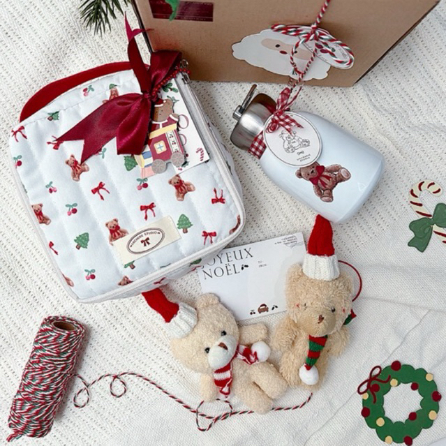 

LILCHERIE STUDIO Joyeux Noel Hampers | christmas parcel kado natal
