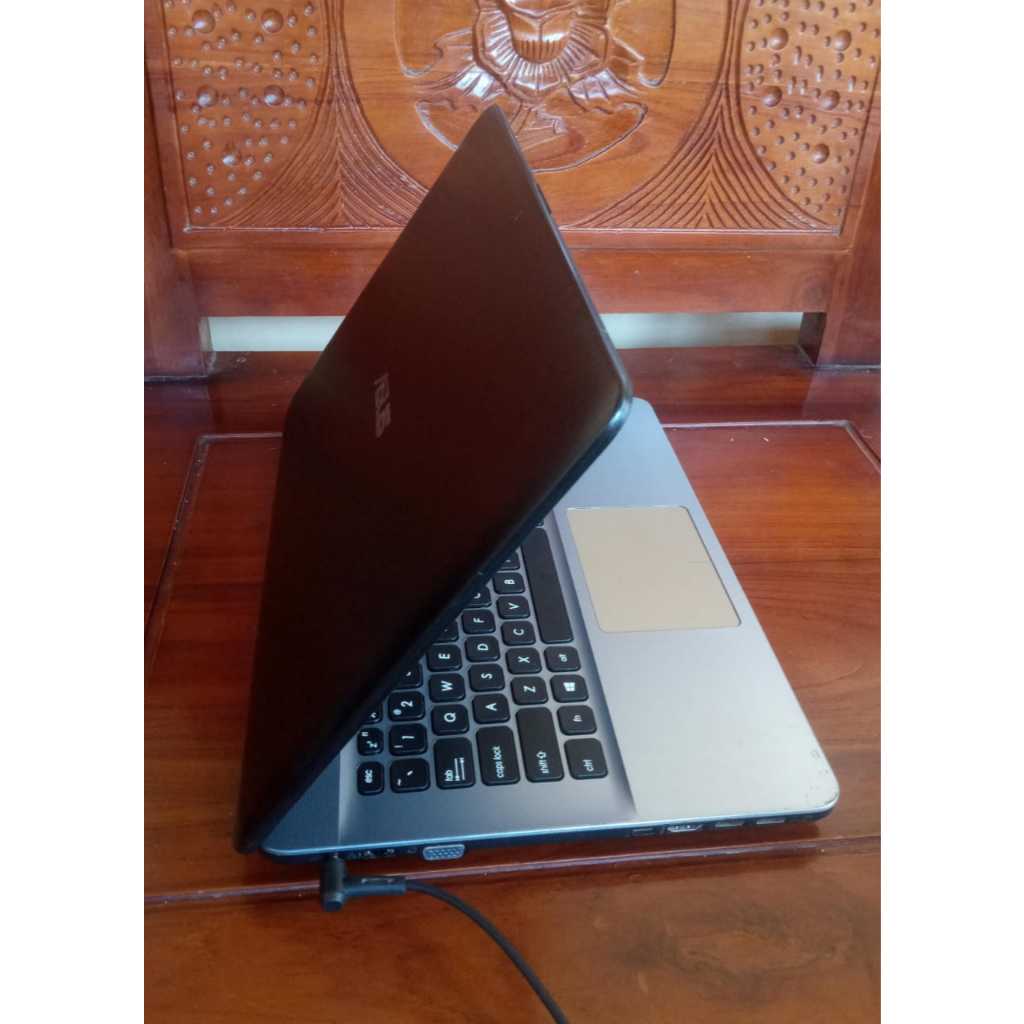 Laptop ASUS X441U INTEL CORE I3 RAM 4 GB LAPTOP SSD LAPTOP SECOND MALANG