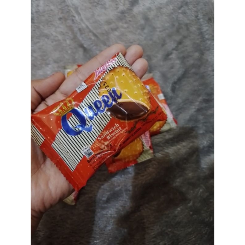 

Biskuit Coklat Queen Harga Eceran 1 Biji