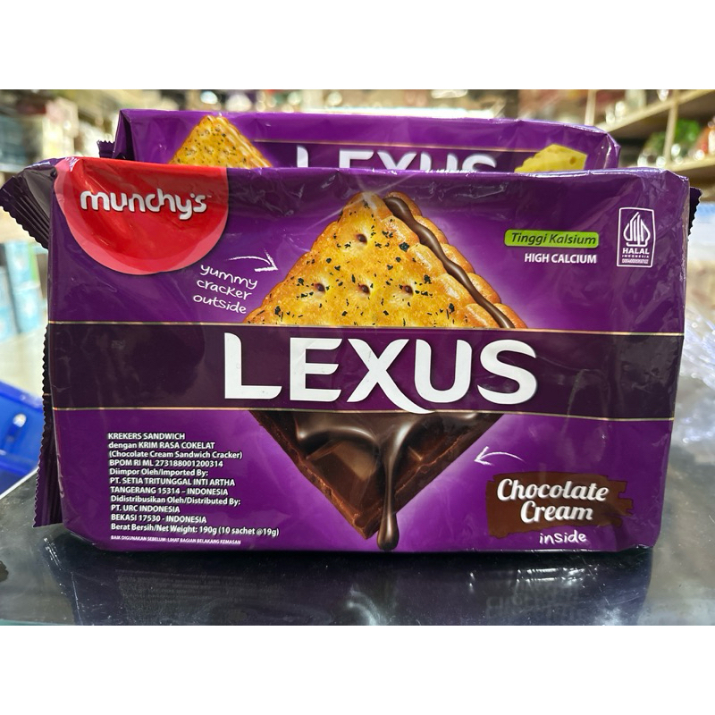 

Roti kering Lexus rasa coklat dan Keju