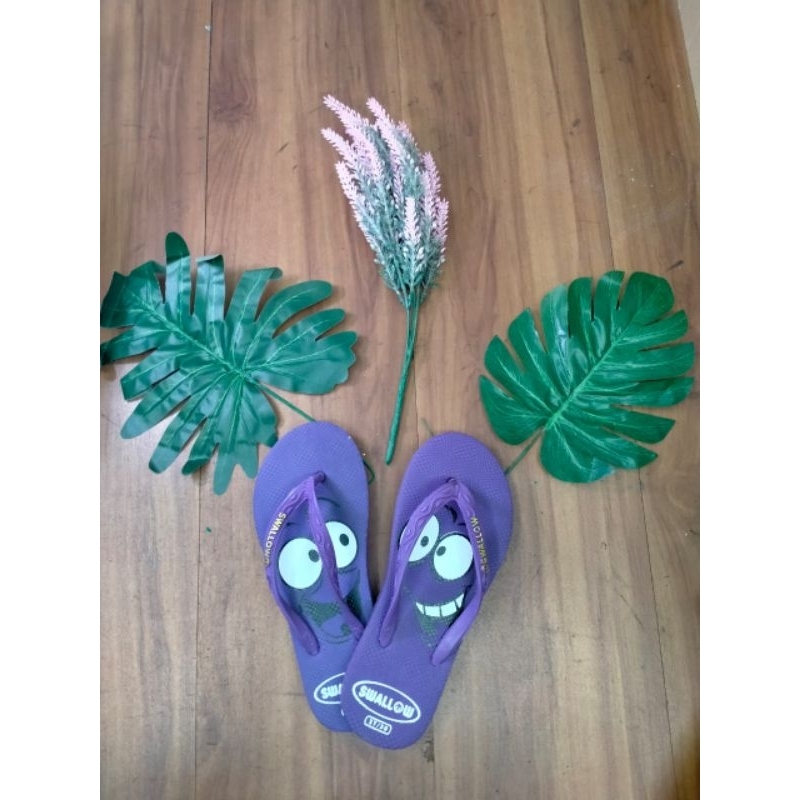Sandal Jepit Swallow Smile Warna Ungu Size 9,5