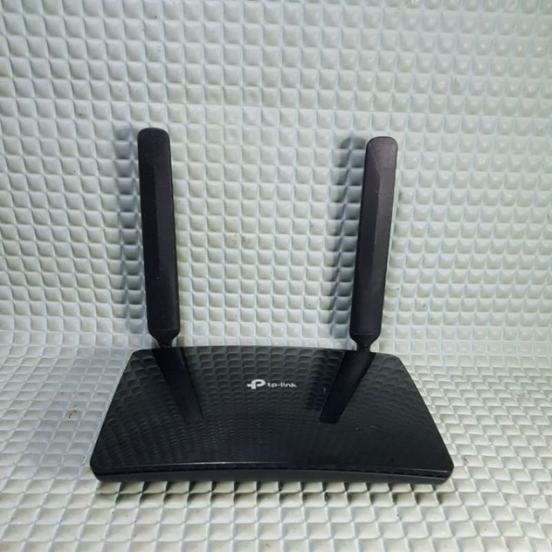 TP-LINK TL-MR6400 V.4.0 4G Lte All Operator + Adaptor