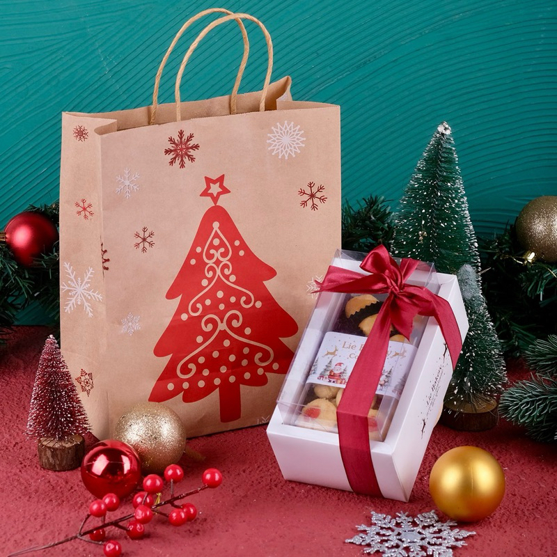 

PARCEL KUE KERING / PARCEL NATAL / HAMPERS NATAL SURABAYA / BINGKISAN NATAL