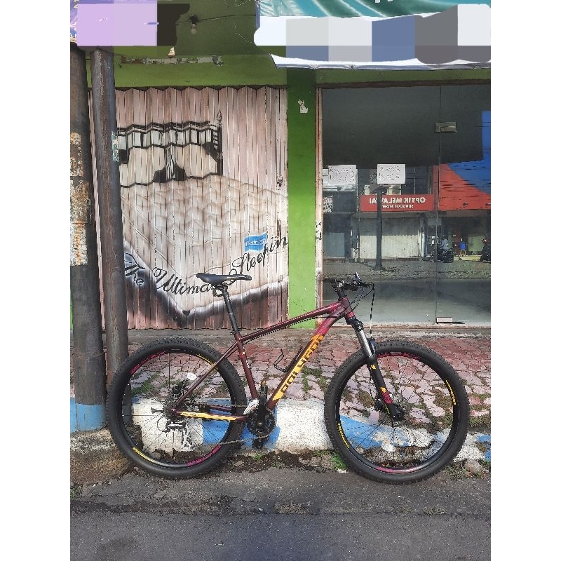 Polygon PREMIER 4 TAHUN 2021