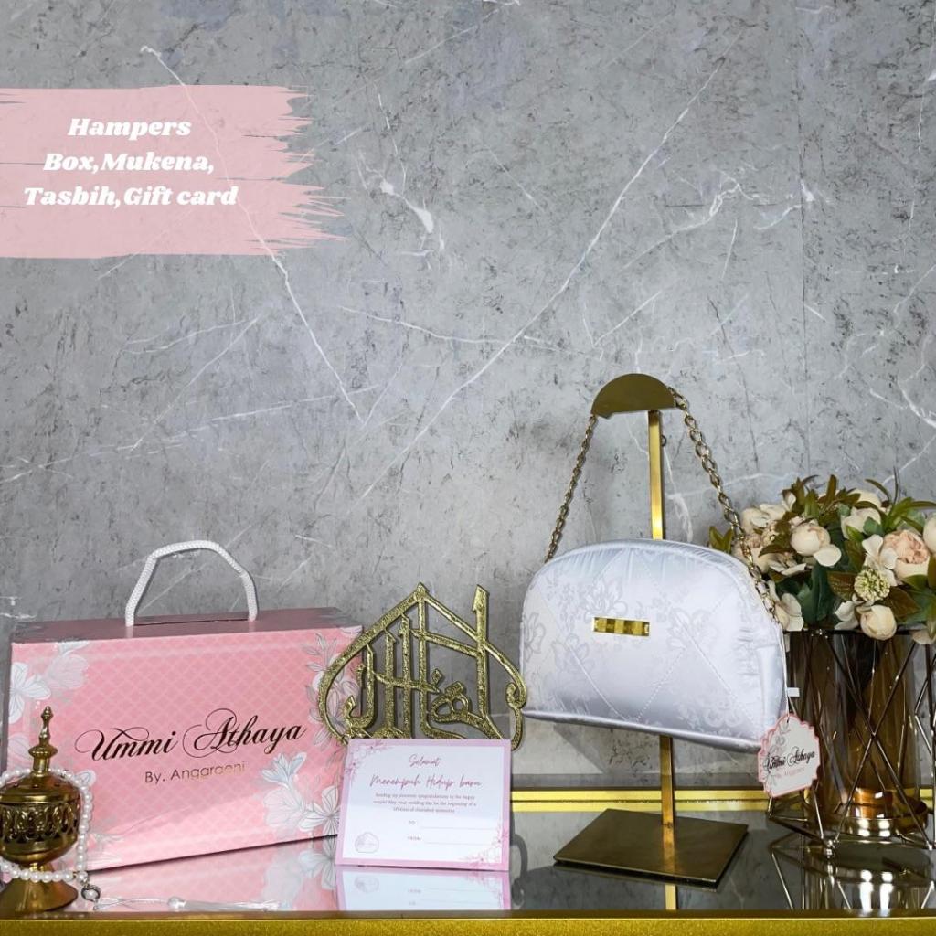 

Ummi Athaya - Hampers Box Premium Mukena Umroh Haji Sutra Doff Dewasa Exclusive Gift