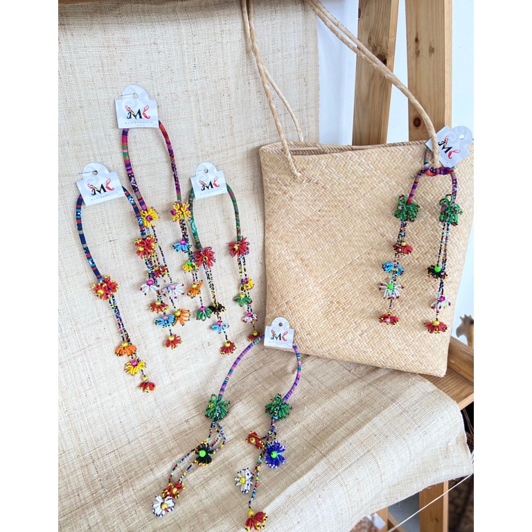 KODE W16A Manika Kaltim  Aksesoris Gantungan Tas Tali Tenun Manik Dayak Kalimantan