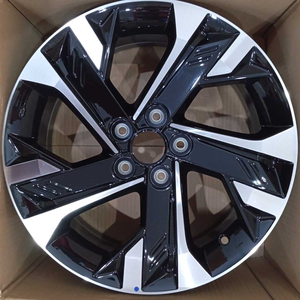 velg xenia 2022 1.500cc  (daihatsu)