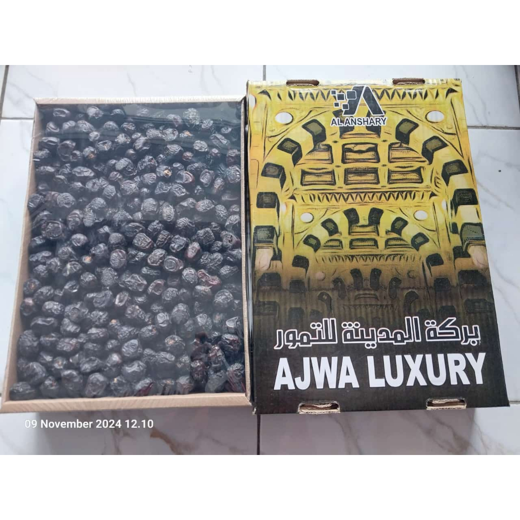 

Kurma Ajwa Luxury Al Anshary Kemasan 5 kg Kurma Ajwa Luxury / Kurma Ajwa Madinah Premium