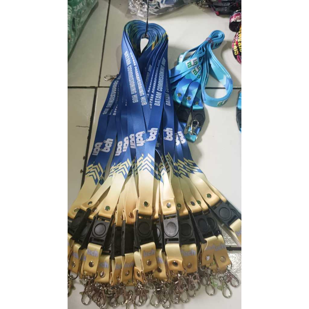 

TALI ID CARD/LANYARD CUSTOM PRINT 2 SISI MINIMAL ORDER 50PCS+HOLDER