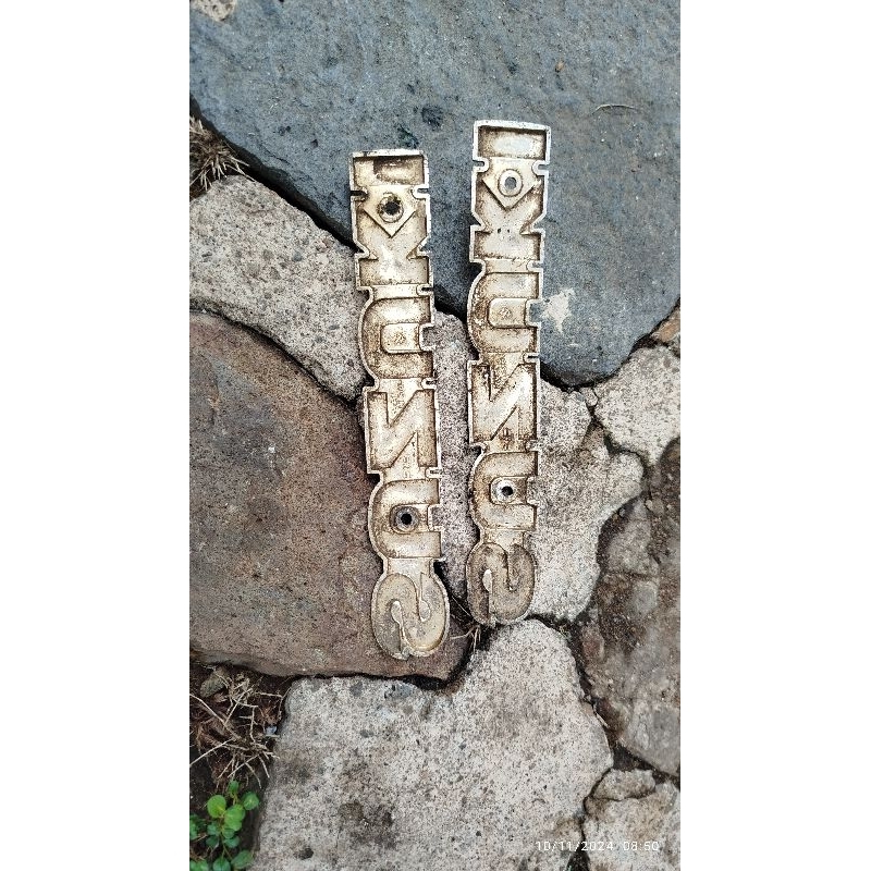 emblem suzuki a100/ gt100