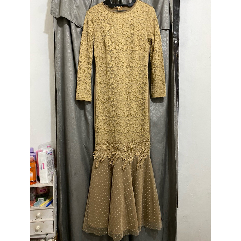 Preloved dress duyung pressbody