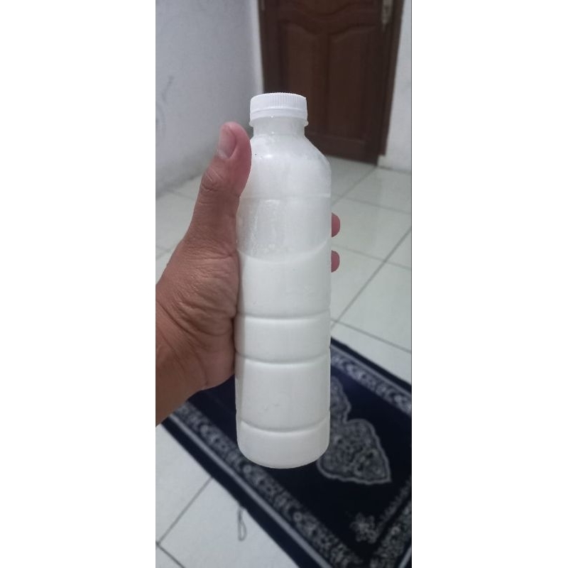 

Susu kambing Etawa, masih fresh Kemasan 500 gr