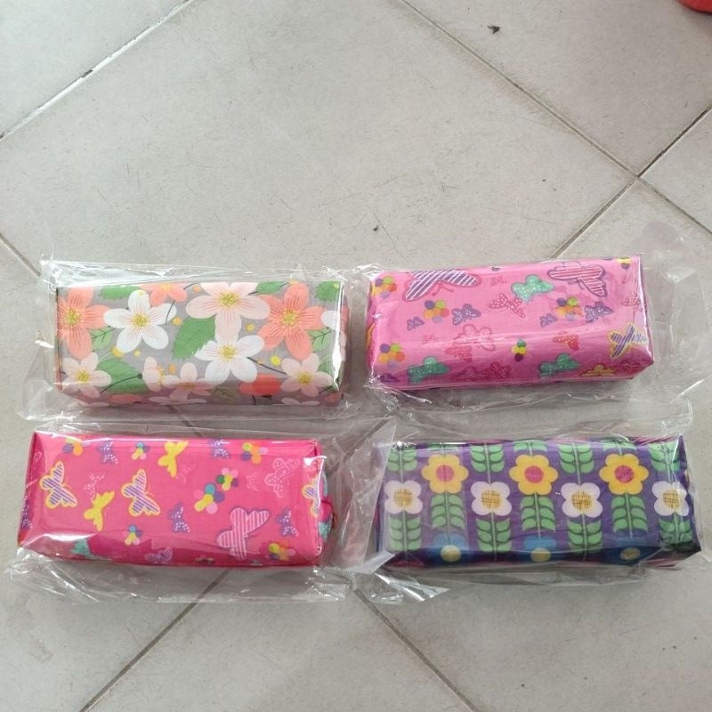

kotak pensil bunga