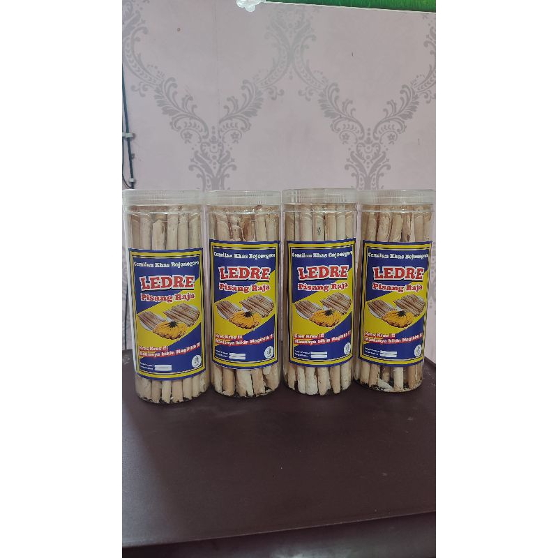 

ledre pisang raja paket 4toples, kemasan 1500ml, pertoples isi 30pcs