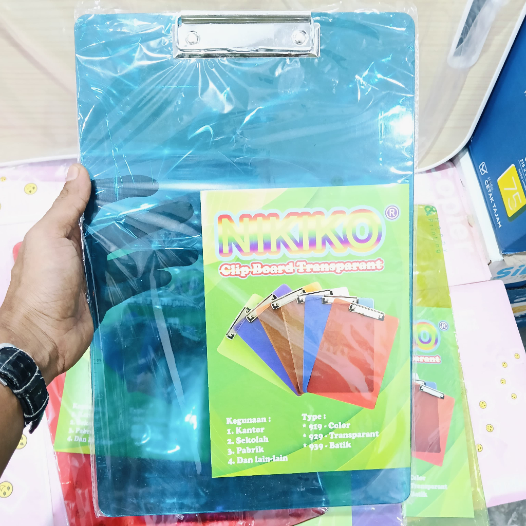 

PAPAN UJIAN JALAN CLIPBOARD MIKA ACRYLIC TRANSPARANT F4
