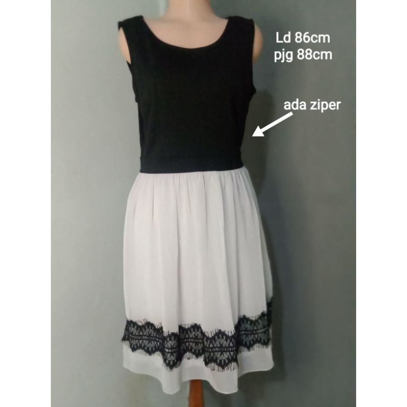 PRELOVED DRESS HITAM PUTIH/PRELOVED MINI DRESS PREMIUM/PRELOVED DRESS RENDA