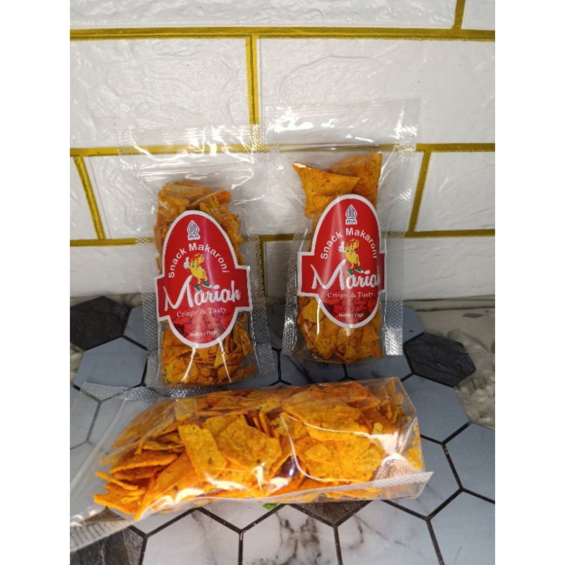 

Promo 3pcs ukuran 70gram keripik ketela pedas gurih asin