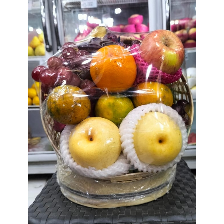 

Paket Buah Segar dalam Keranjang Anyaman Bambu, Warna Natural, Ukuran Standard, Varian Musiman Segar dan Sehat