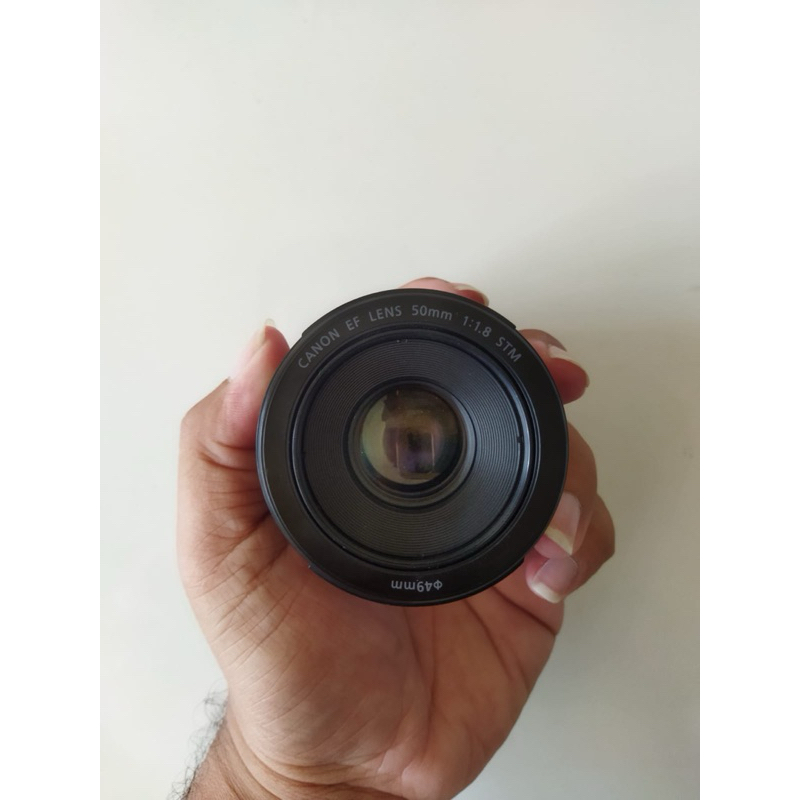 Lensa Fix Canon 50mm STM