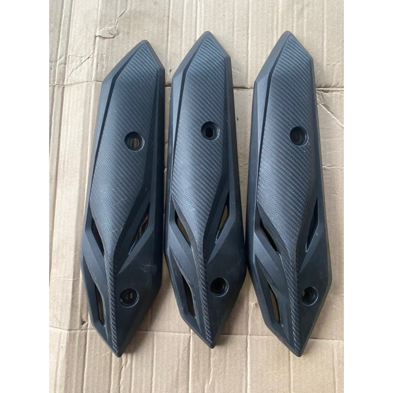 COVER TUTUP KNALPOT BEAT DELUXE ORI