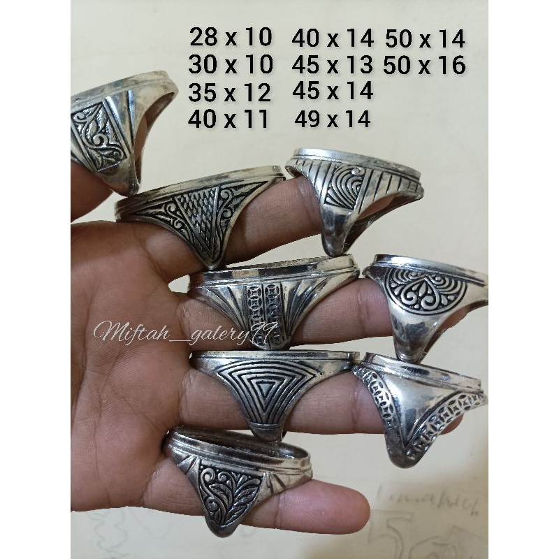 Emban cincin alpaka pandan