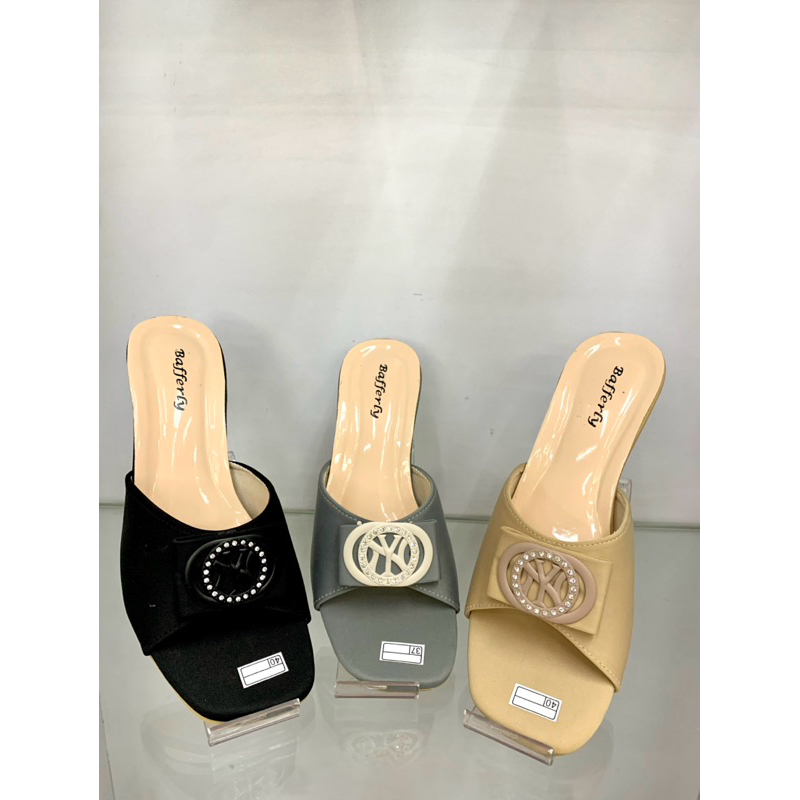 Sandal Bafferly NY 07