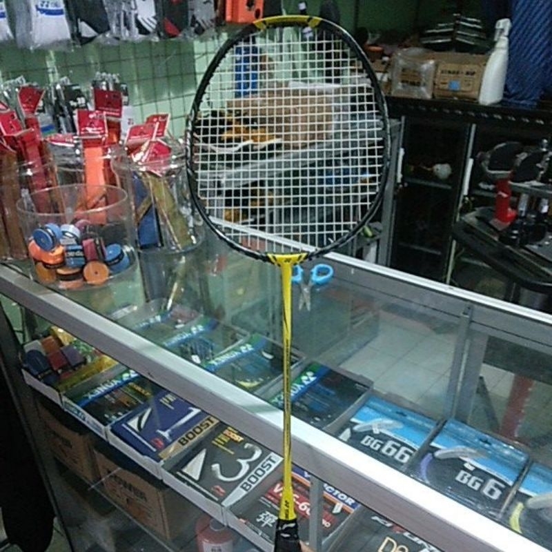 Raket bekas yonex Ori nanoflare 1000 game senar flypower 28lbs