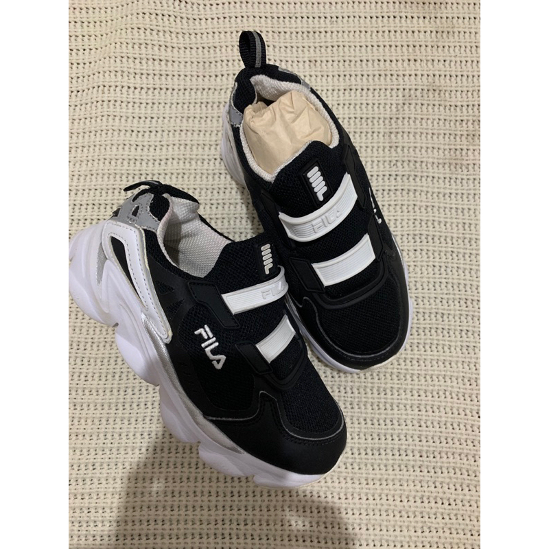 preloved sepatu anak laki laki new balance, fila, adidas