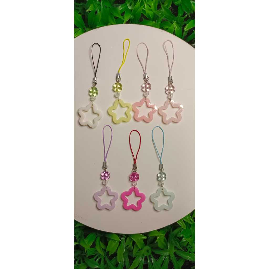 gantungan hp bintang bunga kecil/ gantungan tas bintang bunga kecil/ gantungan kunci bunga kecil