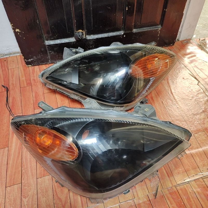 Headlamp Reflektor Lampu Depan Toyota Avanza Daihatsu Xenia 2010 vvti Blak smoke