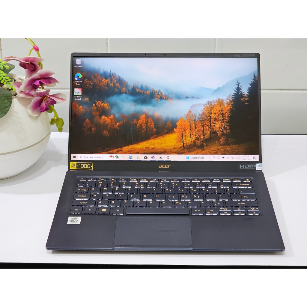 ACER Swift 5 intel i5 Gen 10 Touchscreen Premium Ultraslim ringan dan kencang