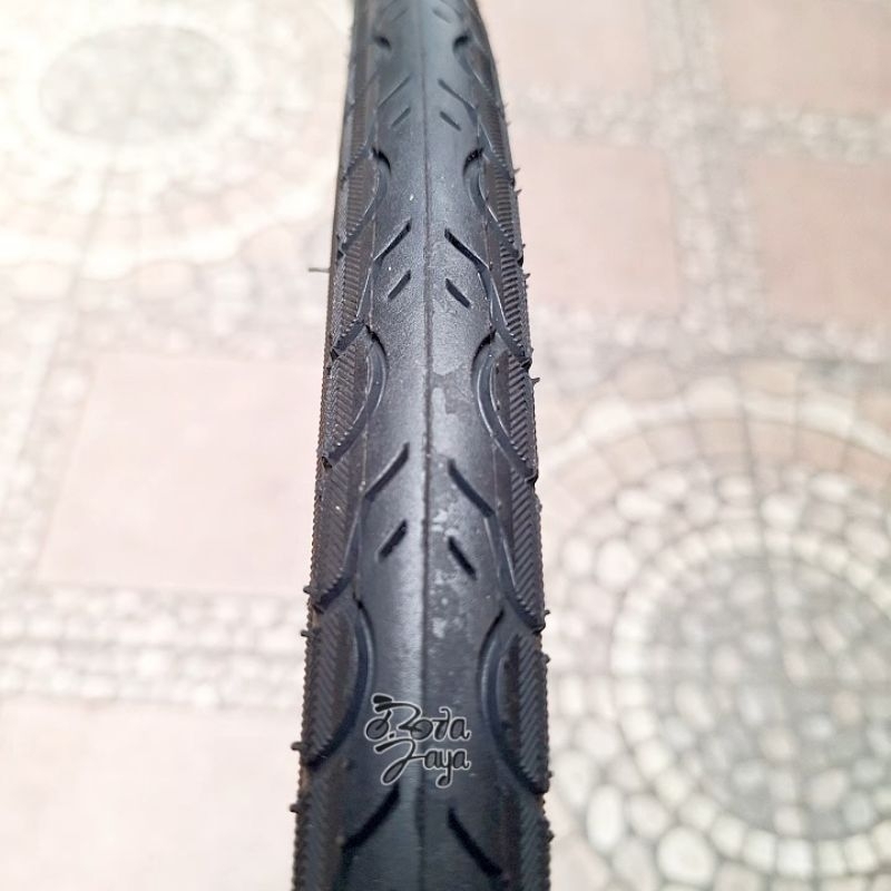 Ban Luar KENDA 26 x 1.25 Kwest 193