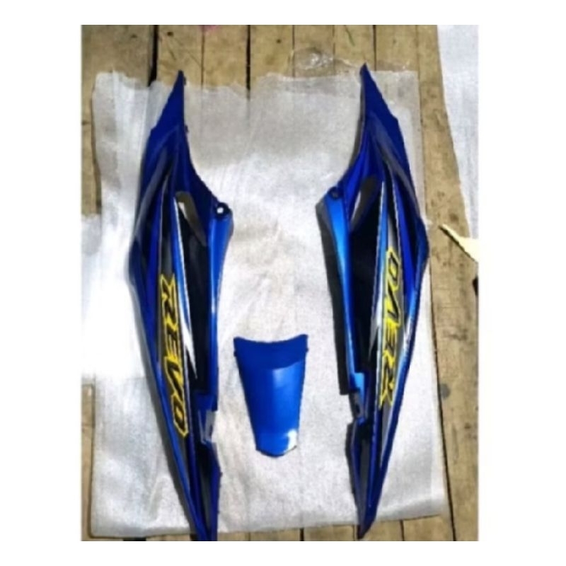 Cover Body belakang Honda Revo lama Revo lancip + striping  stiker warna biru