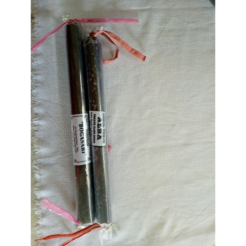 

dodol tendjo kwalitas terbaik dan enak.netto;100gr cap Bogasari dan Alba