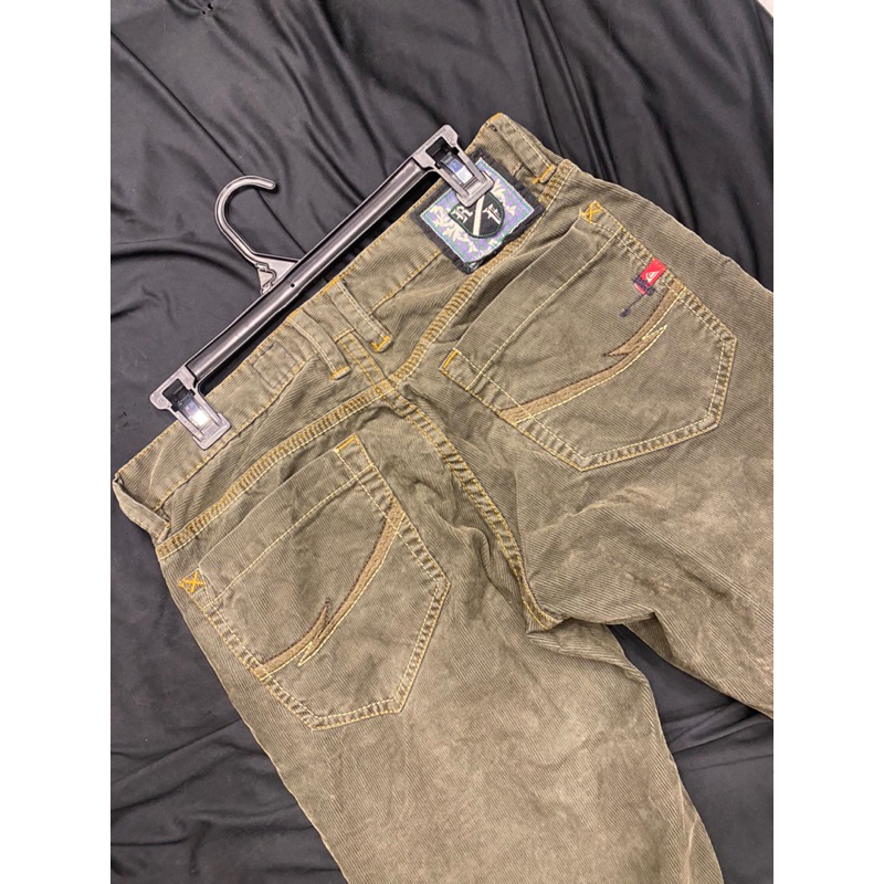 Celana Corduroy Quiksilver Original