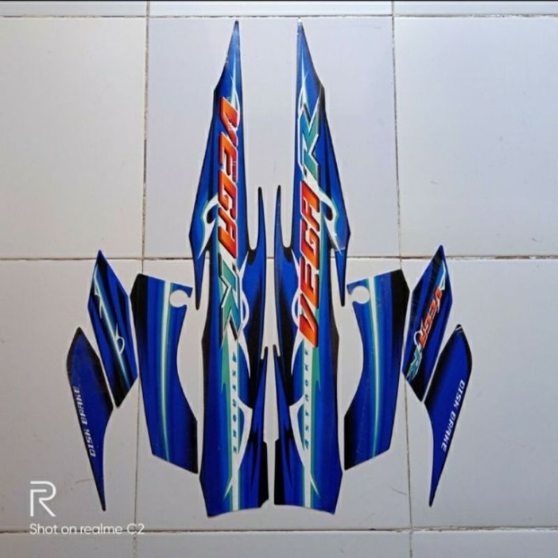 Striping stiker body motor vega r tahun 2007 2008 standar lis body vega r striping vega r 2007