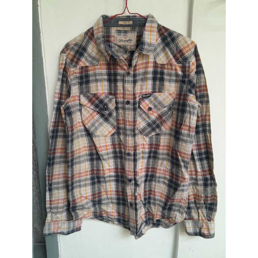 Baju Pria Kemeja Lapangan / Kasual Wrangler Peach Oren Hitam Putih