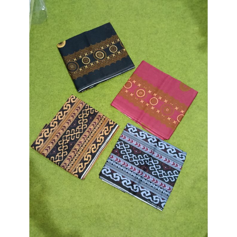 Sarung Toraja Motif Sarita