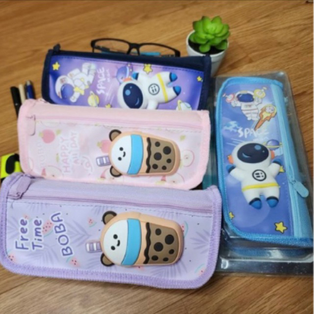

BISACOD PENSIL CASE KARTUN ANAK DAN DEWASA LUCU resleting model terbaru elegant