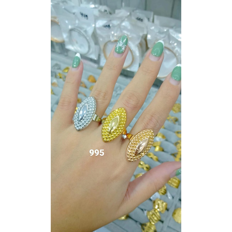 Cincin dubai Oval titanium wanita