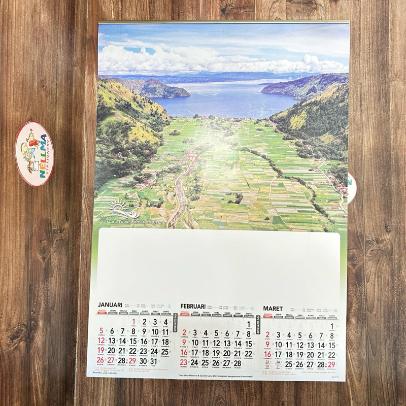 

KALENDER DINDING TRIWULAN 2025 KALENDER GAMBAR 4 LEMBAR BAHAN ART PAPER