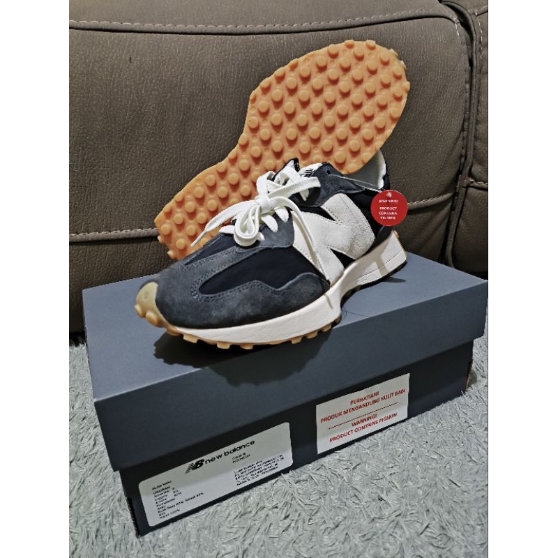 Sepatu New Balance 327 Pig Skin size US 9